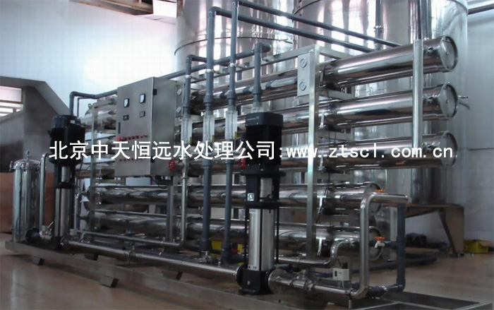 某水廠采購(gòu)我公司3T/H反滲透設(shè)備案例 某水廠采購(gòu)我公司3T/H反滲透設(shè)備案例