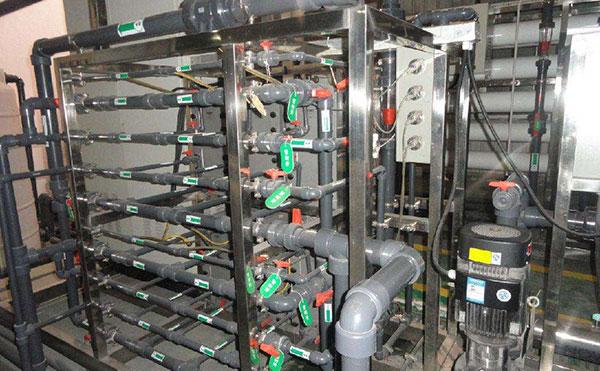 超純水設(shè)備在安裝前需要注意哪些事項(xiàng) 超純水設(shè)備在安裝前需要注意哪些事項(xiàng)